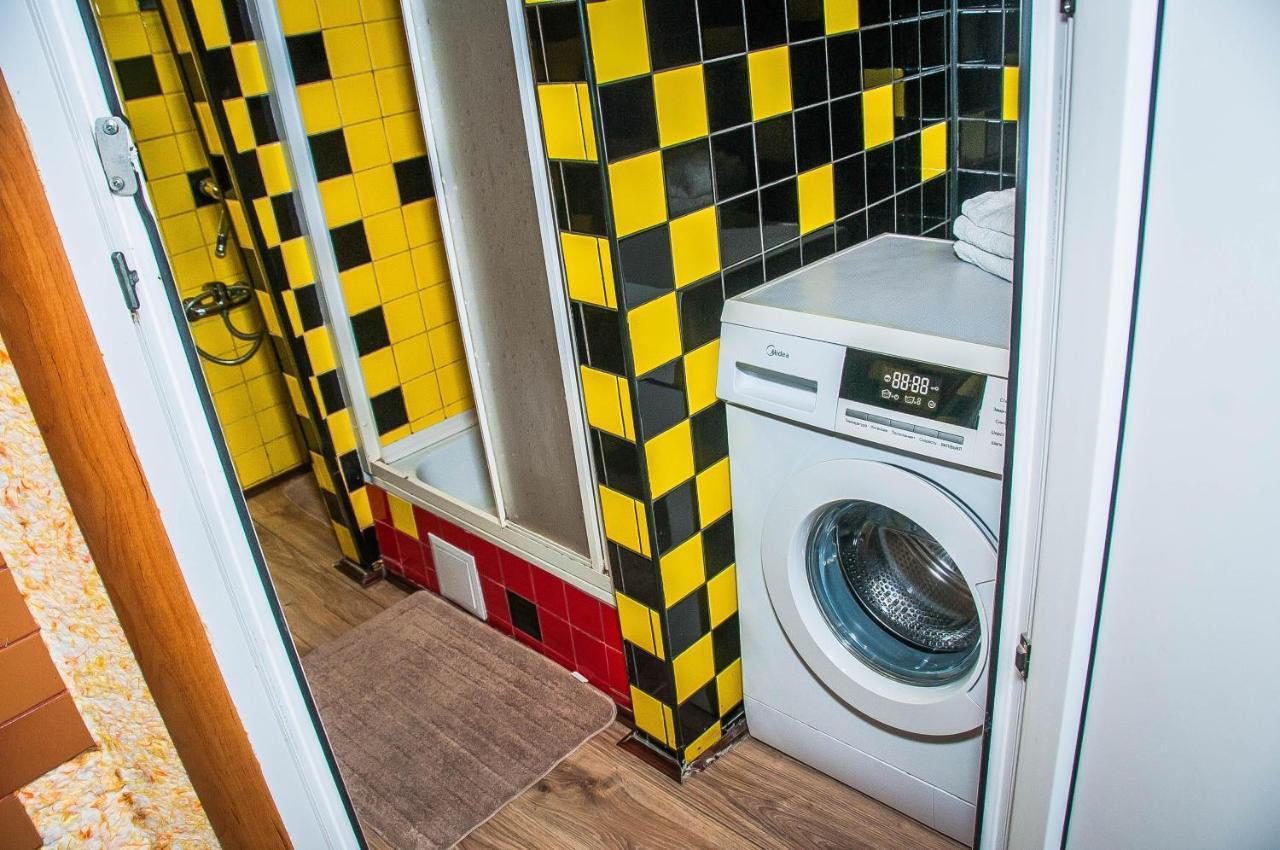 كريزهانيفكا Private Odessa Apartment المظهر الخارجي الصورة