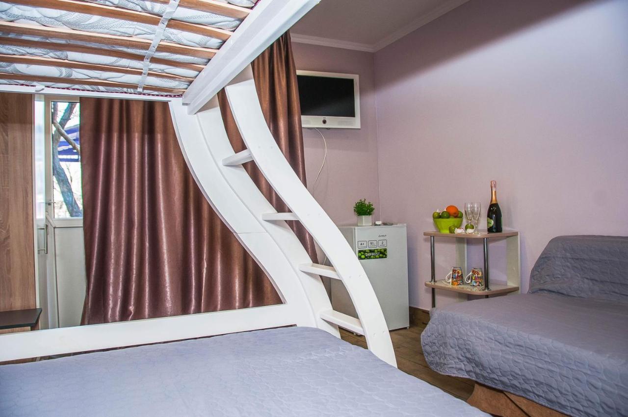 كريزهانيفكا Private Odessa Apartment المظهر الخارجي الصورة