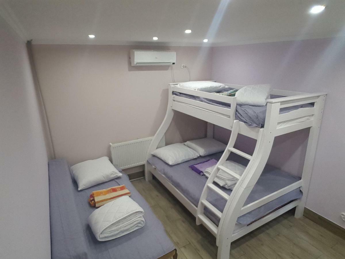كريزهانيفكا Private Odessa Apartment المظهر الخارجي الصورة